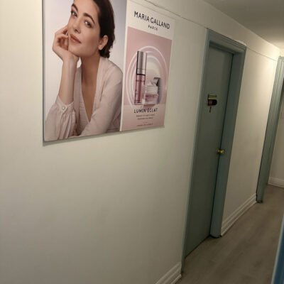 3050 Yonge Street Jade Wellness Clinic hallway